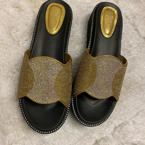 Ladies shoes - Picture 15 of 17